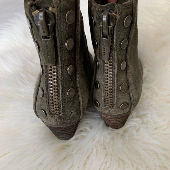 Vince Camuto- suede Green Cinza bootie - Picture 6 of 6